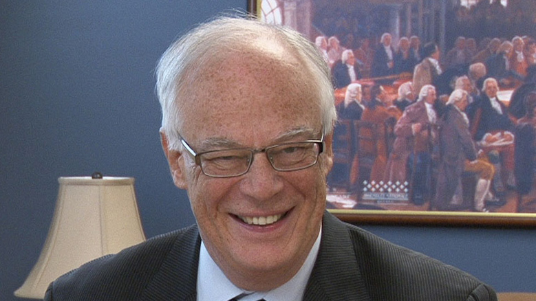 Le ministre Barrette annonce l’autorisation de l’ajout de 6 places en hémodialyse