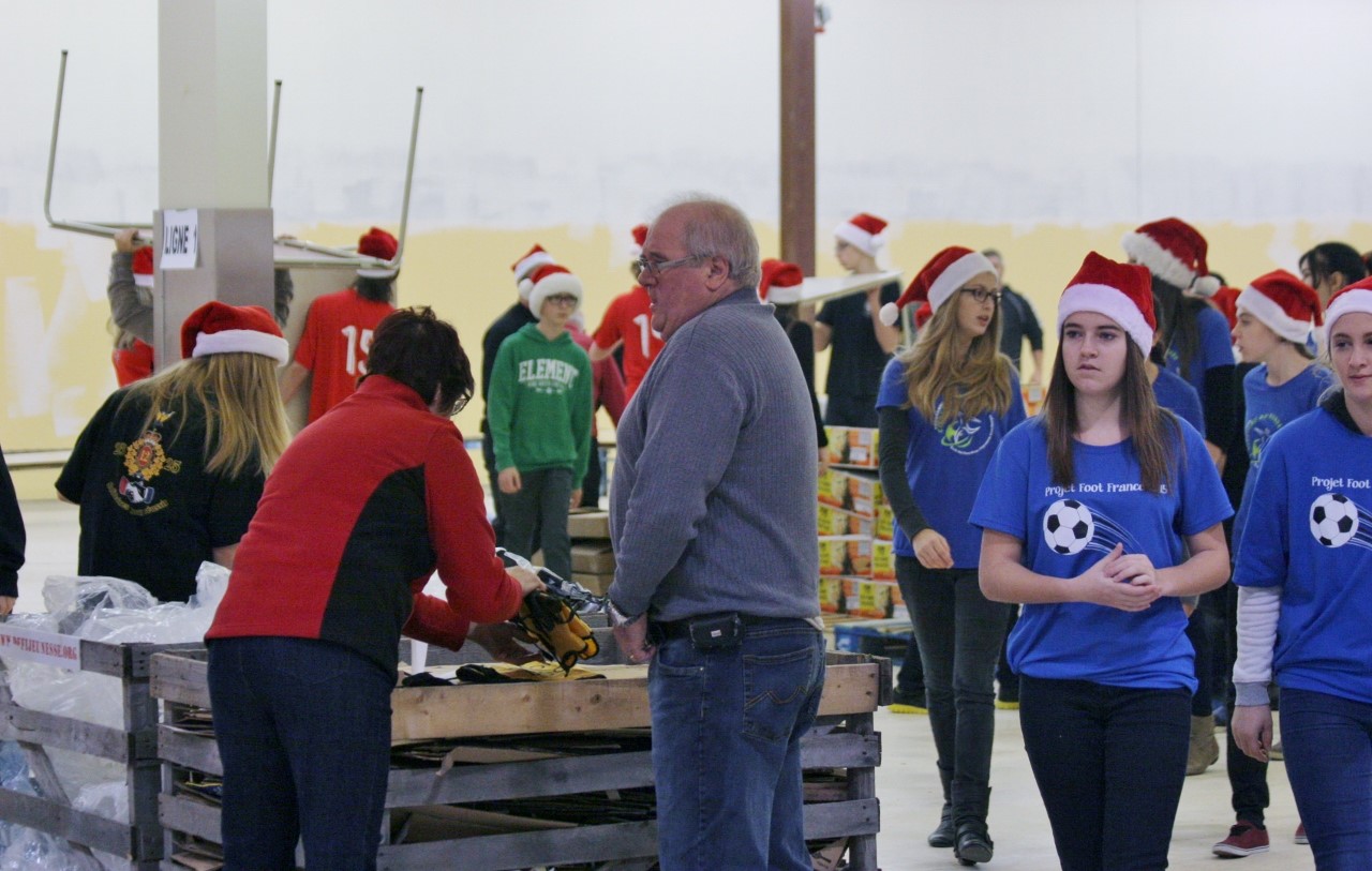 Moisson Beauce confectionne 2300 paniers de Noël
