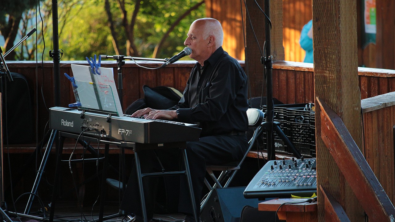 Yvon Lacasse
