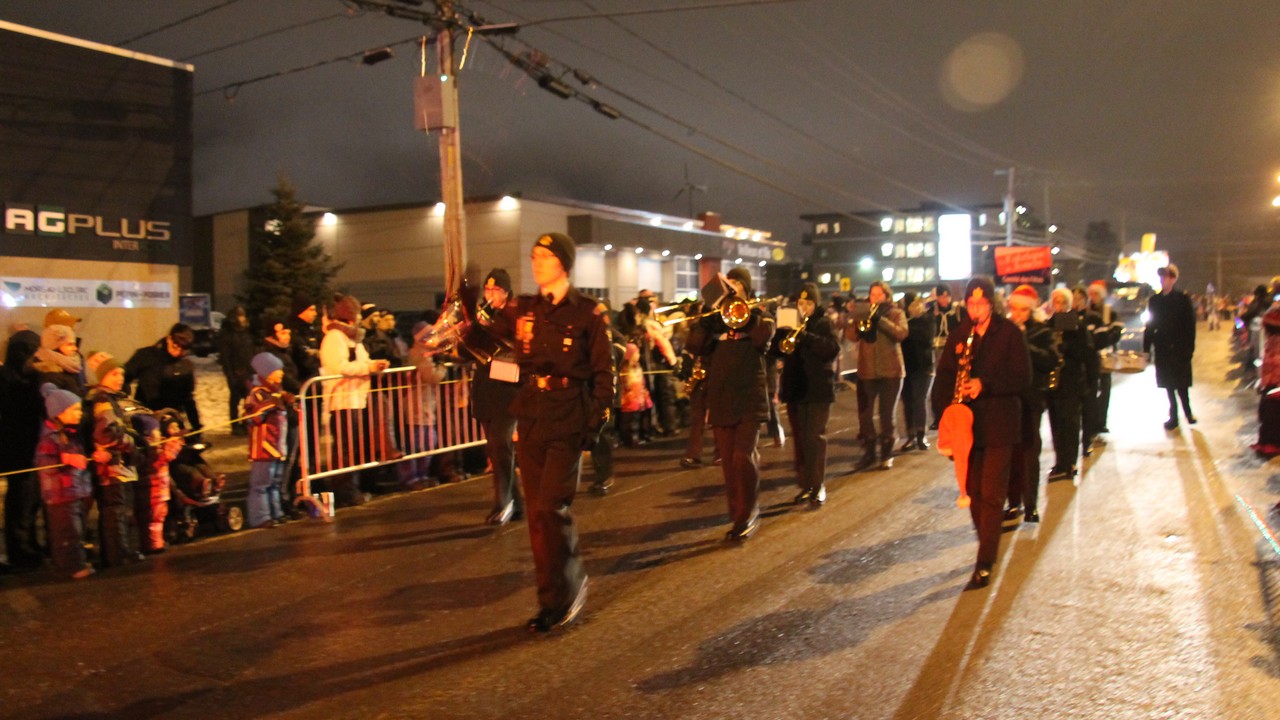 La Ville de Saint-Georges tient son défilé de Noël