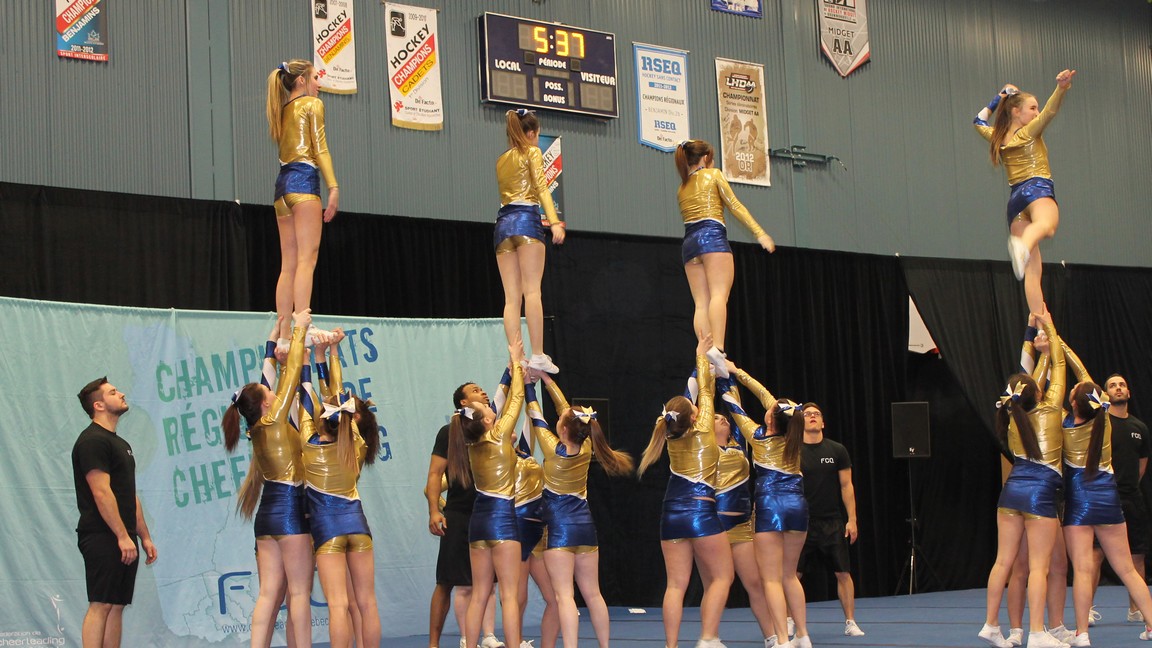 Les Panthères de l’école Veilleux se distinguent à la compétition régionale de cheerleading