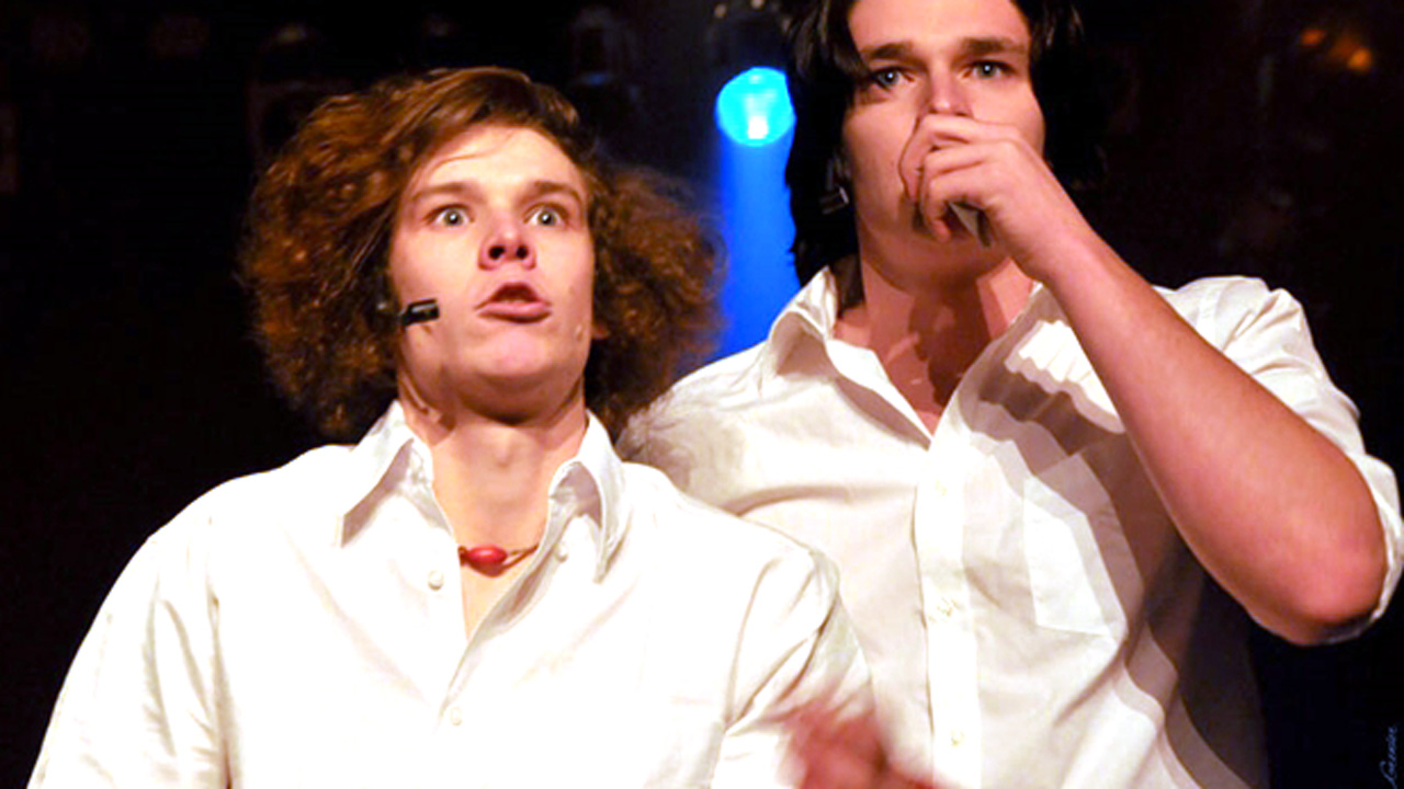 Le spectacle « En famille » sera animé par les frères Turcotte – Olivier et Simon - gagnants de Cégep en spectacle en 2011 pour leur duo d’humour.