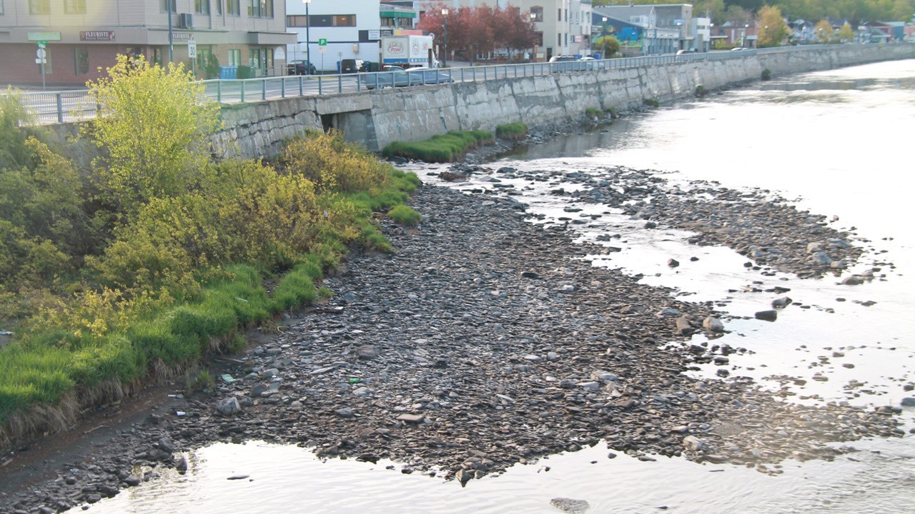 Le projet de réfection du quai Pinon, évalué à plus de 20 M$, devrait débuter d’ici quelques mois pour se terminer en 2016.