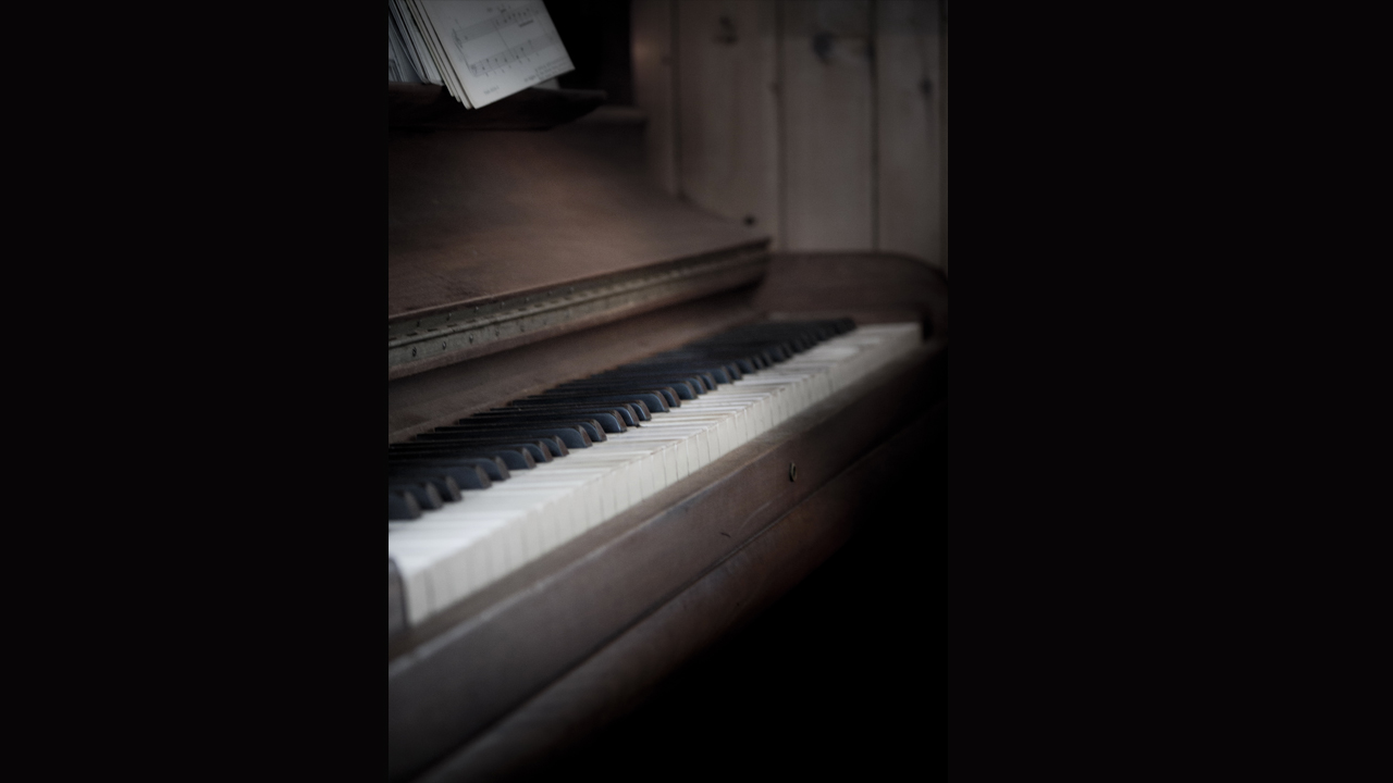 Le dimanche 9 mars, à 14h, la pianiste Tina Chong  sera à la salle Alphonse-Desjardins du Cégep Beauce-Appalaches.
