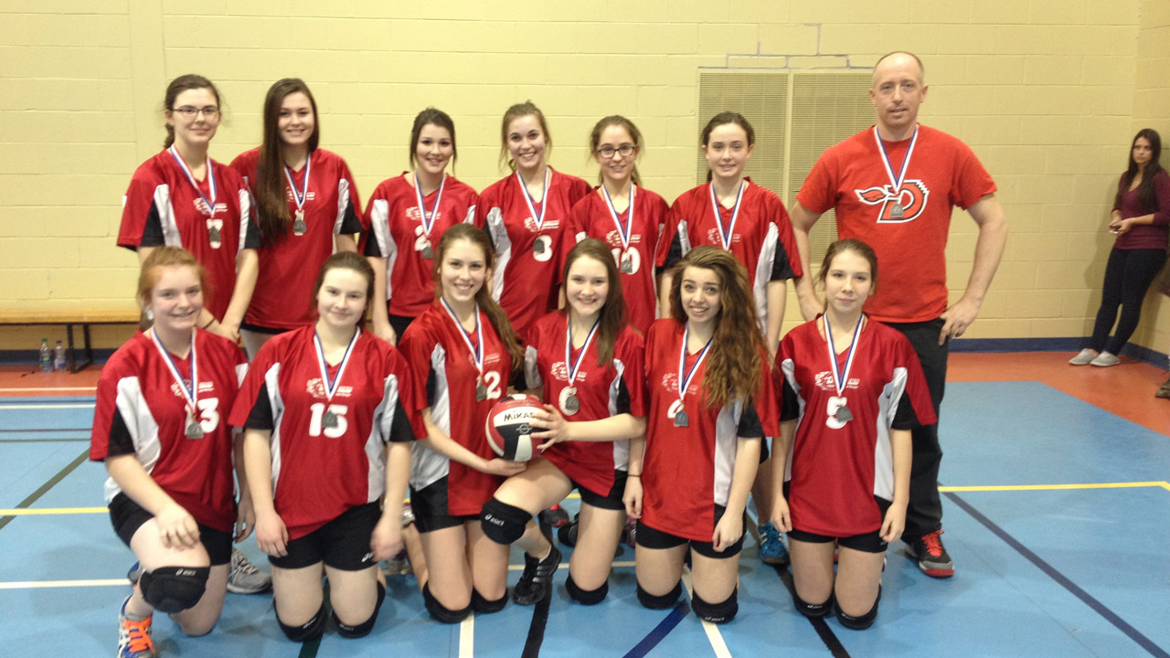 En cadet féminin: la Polyvalente de St-Georges remporte la médaille d'argent