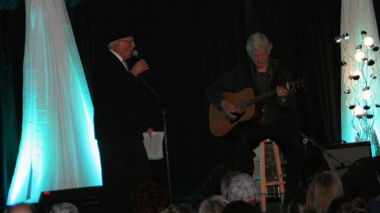 Les frères Conrad et Jacques Mathieu