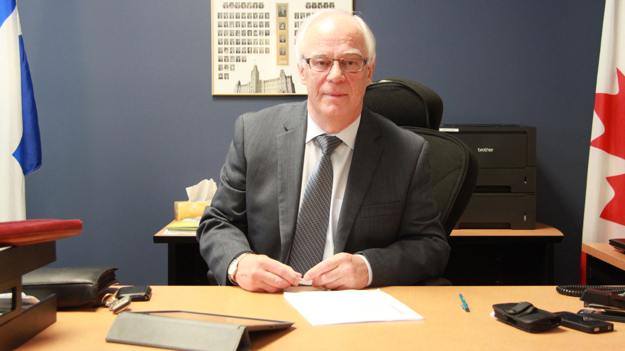 Le député de Beauce-Sud, M. Robert Dutil, a rencontré cette semaine le ministère des Transports afin de clarifier l’échéancier du prolongement de l’autoroute 73.
