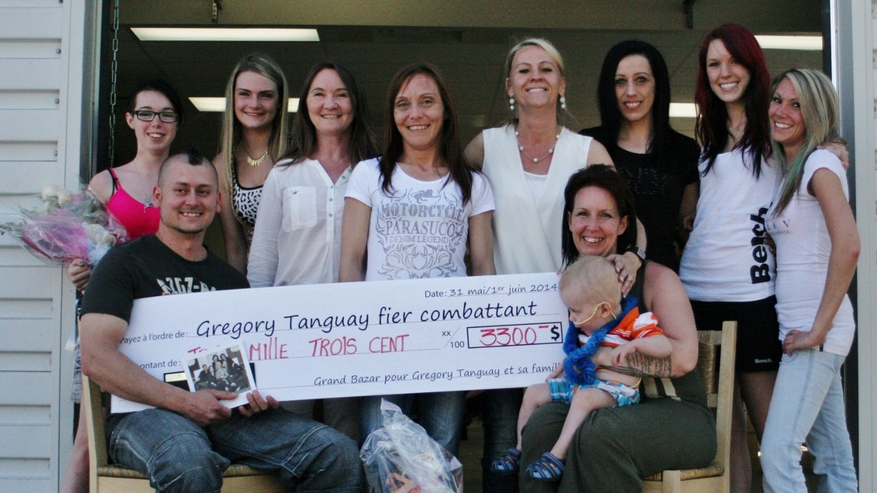 Le Grand Bazar amasse une somme de 6180$ en prix pour Grégory Tanguay