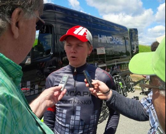  Tom Skujins remporte le maillot jaune