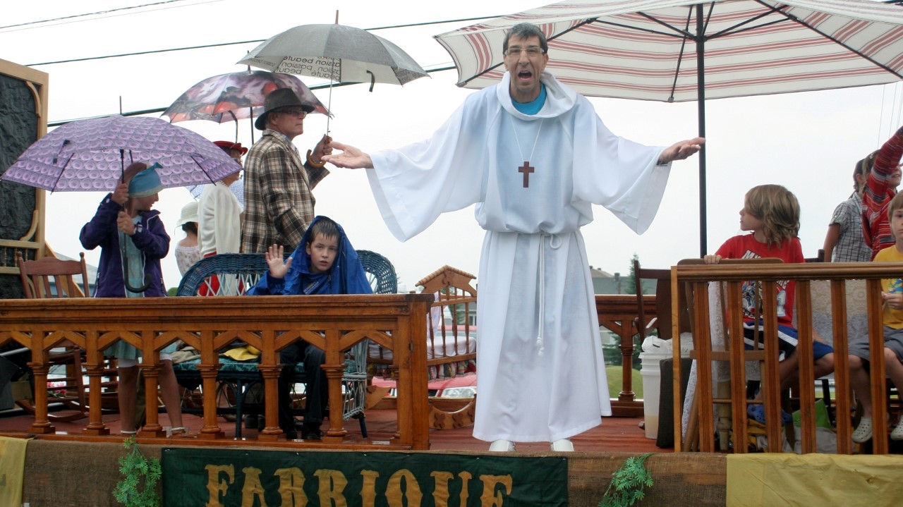 Une parade sous la pluie à Nashville en Beauce