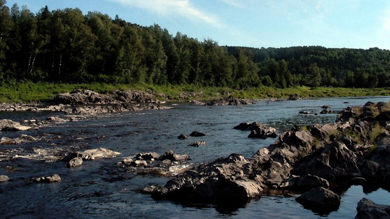 Les Rapides du Diable (Beauceville) sont un des endroits où pourrait se trouver le trésor de Benedict Arnold