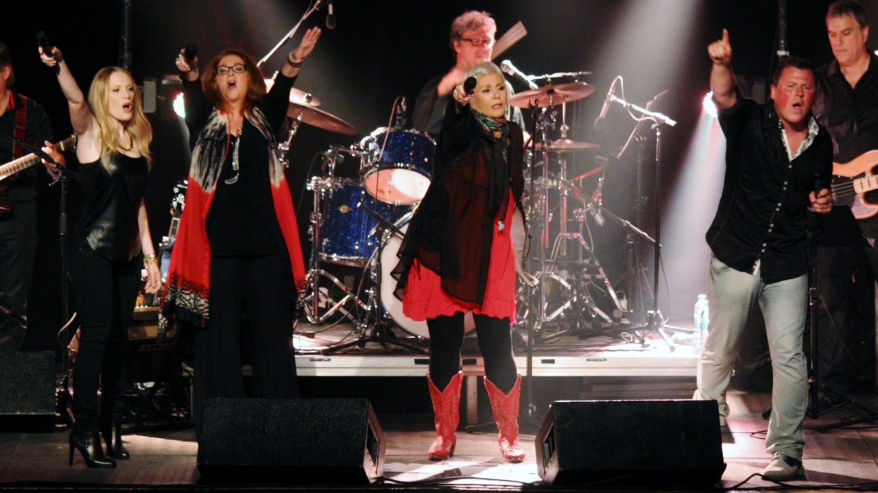 Annie Blanchard, Laurence Jalbert, Renée Martel et Maxime Landry ont offert une solide prestation au public de Nashville en Beauce
