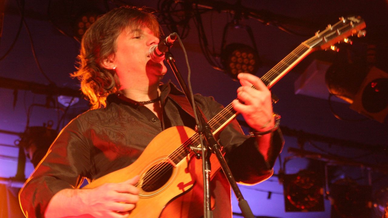 Paul Deslauriers viendra faire entendre sa voix chaleureuse au Festival de la Relève de Thetford Mines