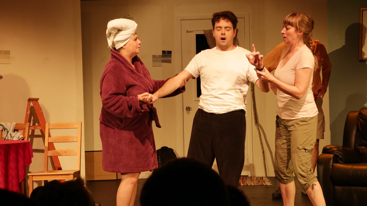 « Bébé à bord », quand l’horloge biologique sonne au Théâtre du Ganoué