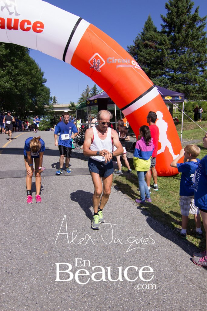 (433 photos) La Ruée des jarrets double son taux de participation