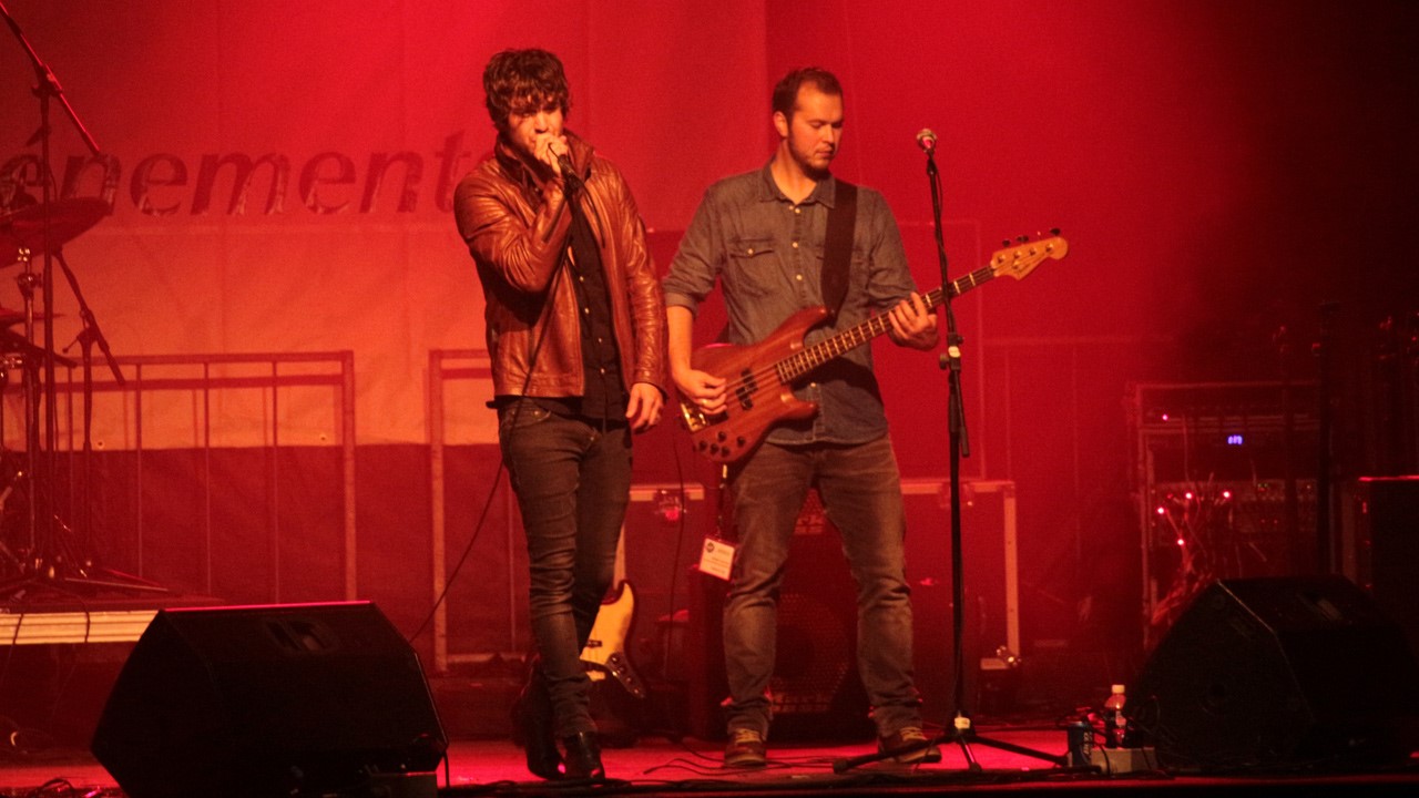 Rémi Chassé a clôturé la 2e édition du FunFest Weekend de Saint-Georges dimanche dernier devant une foule nombreuse. Il s'agissait du 26e spectacle du festival. 