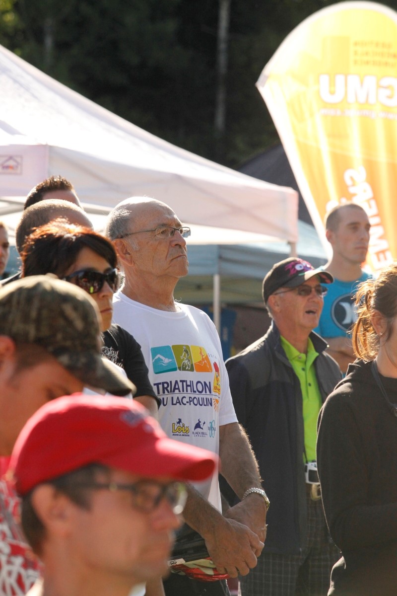 (299 photos) Plus de 150 braves pour le Premier Triathlon du Lac-Poulin