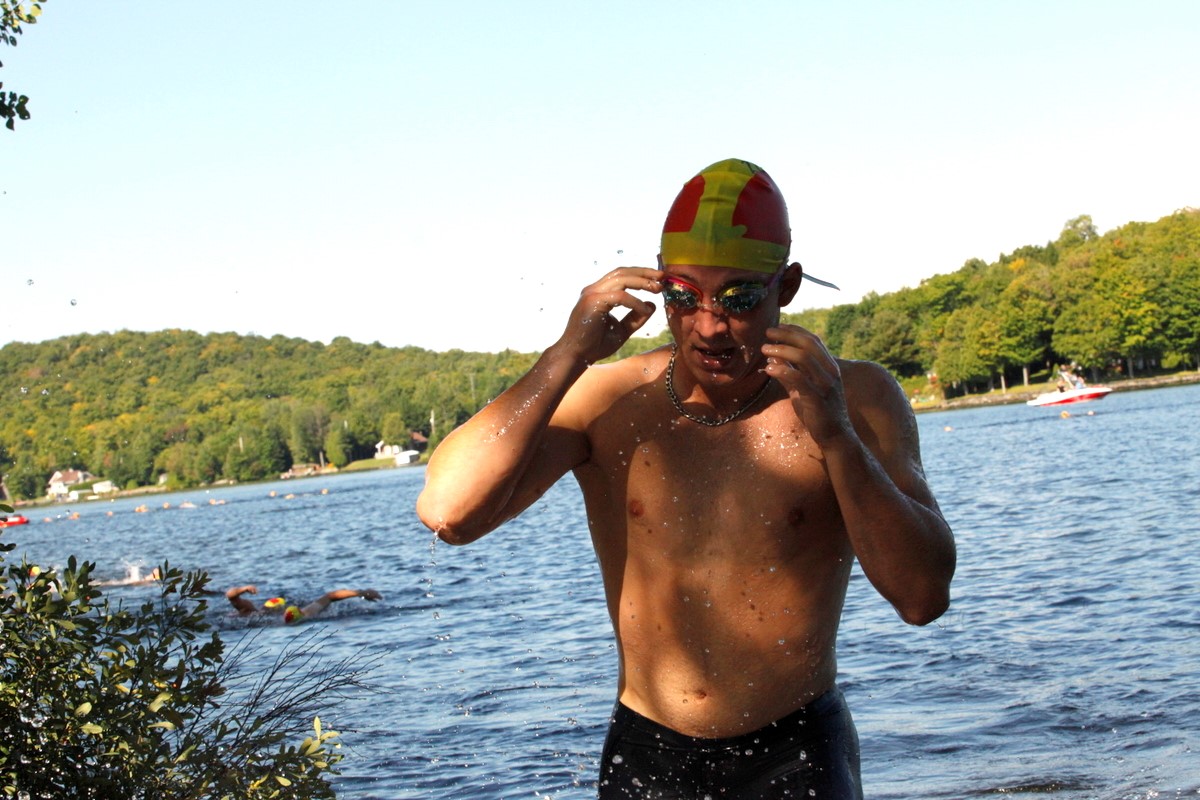 (299 photos) Plus de 150 braves pour le Premier Triathlon du Lac-Poulin