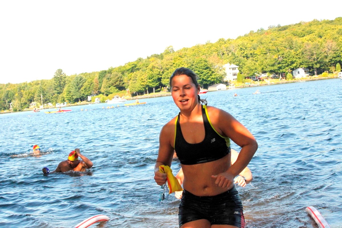 (299 photos) Plus de 150 braves pour le Premier Triathlon du Lac-Poulin