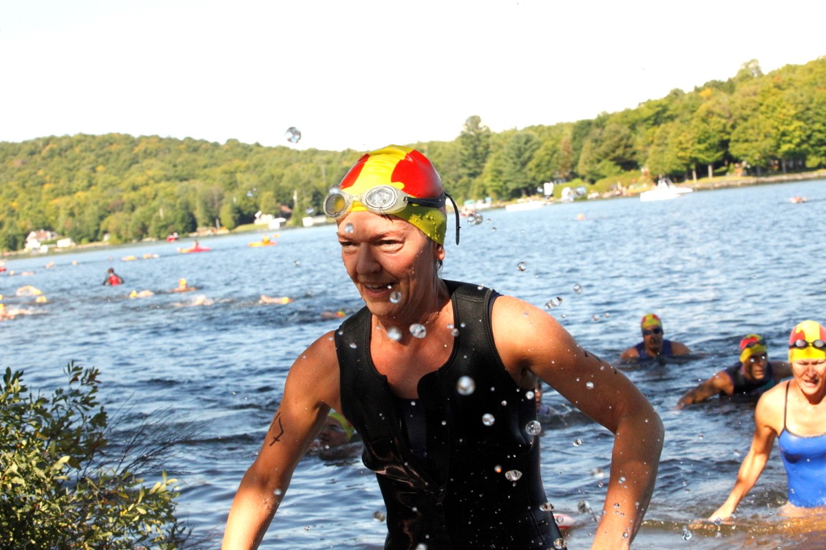 (299 photos) Plus de 150 braves pour le Premier Triathlon du Lac-Poulin