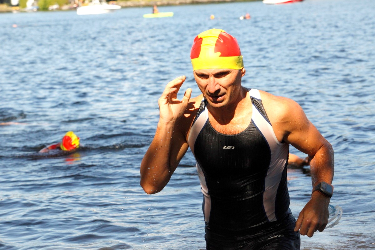 (299 photos) Plus de 150 braves pour le Premier Triathlon du Lac-Poulin
