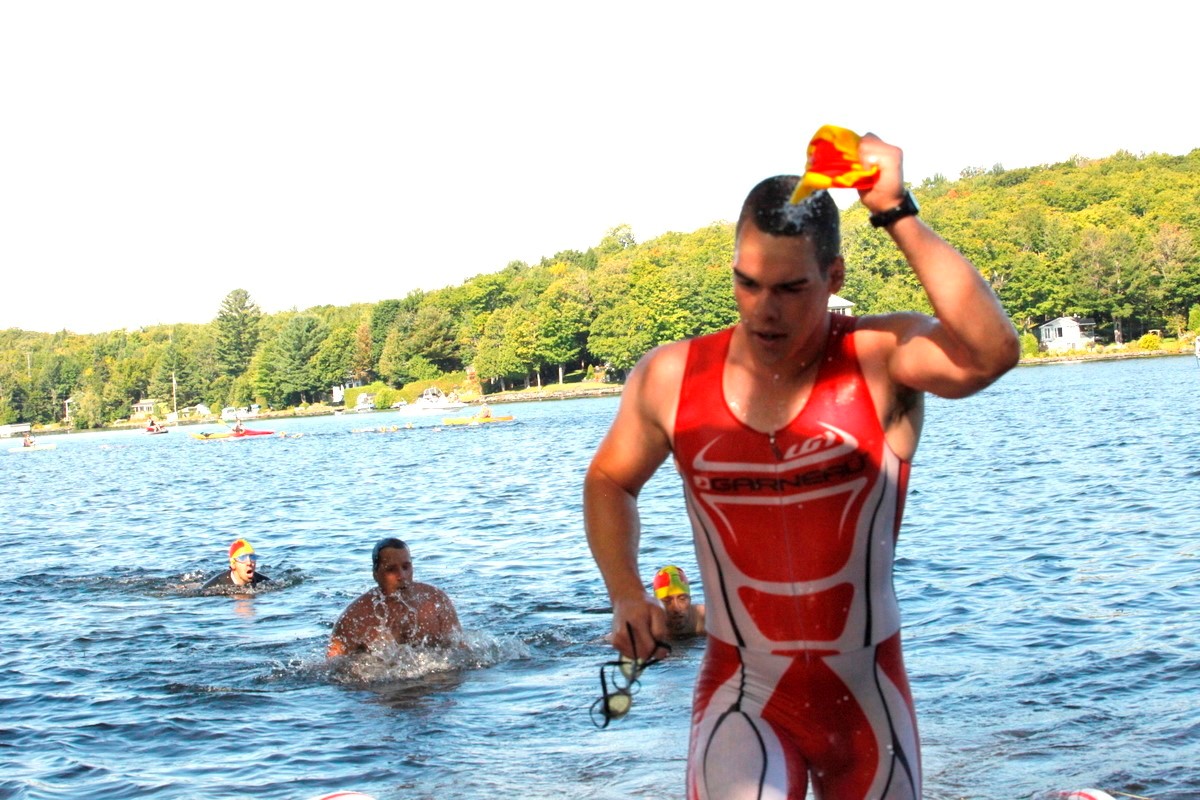 (299 photos) Plus de 150 braves pour le Premier Triathlon du Lac-Poulin