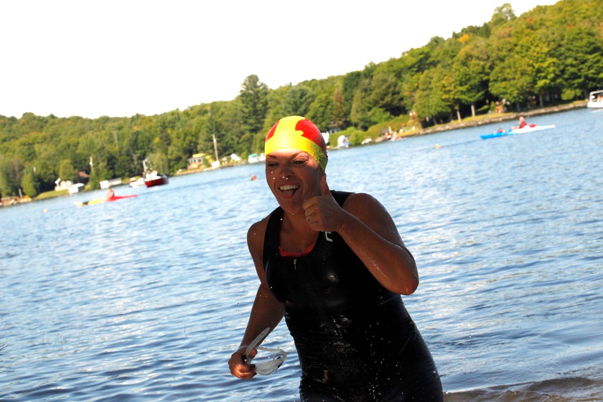 (299 photos) Plus de 150 braves pour le Premier Triathlon du Lac-Poulin
