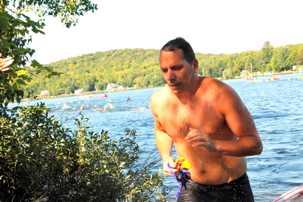 (299 photos) Plus de 150 braves pour le Premier Triathlon du Lac-Poulin