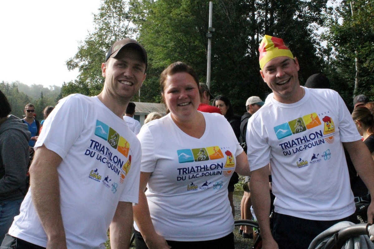 (299 photos) Plus de 150 braves pour le Premier Triathlon du Lac-Poulin