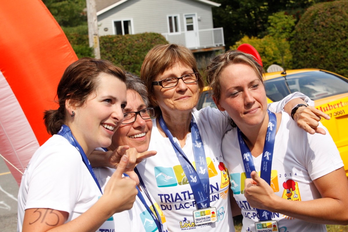 (299 photos) Plus de 150 braves pour le Premier Triathlon du Lac-Poulin