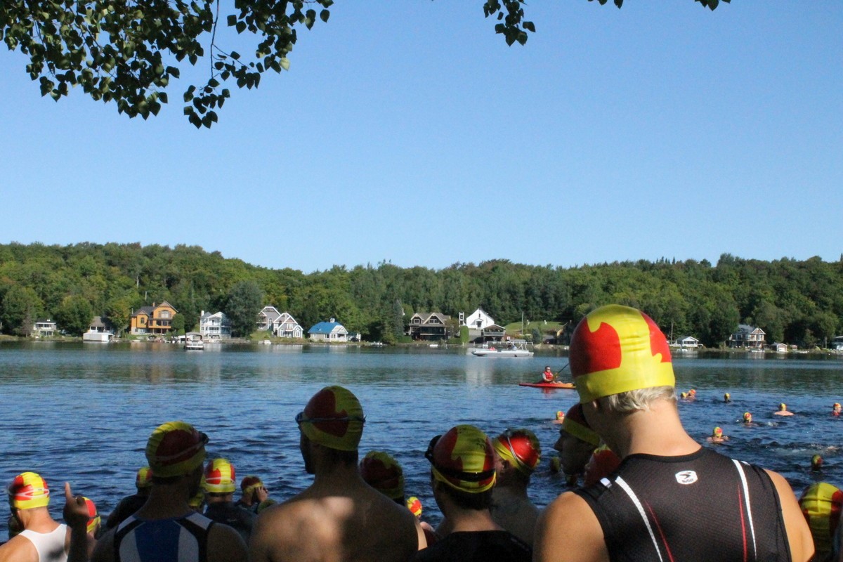(299 photos) Plus de 150 braves pour le Premier Triathlon du Lac-Poulin