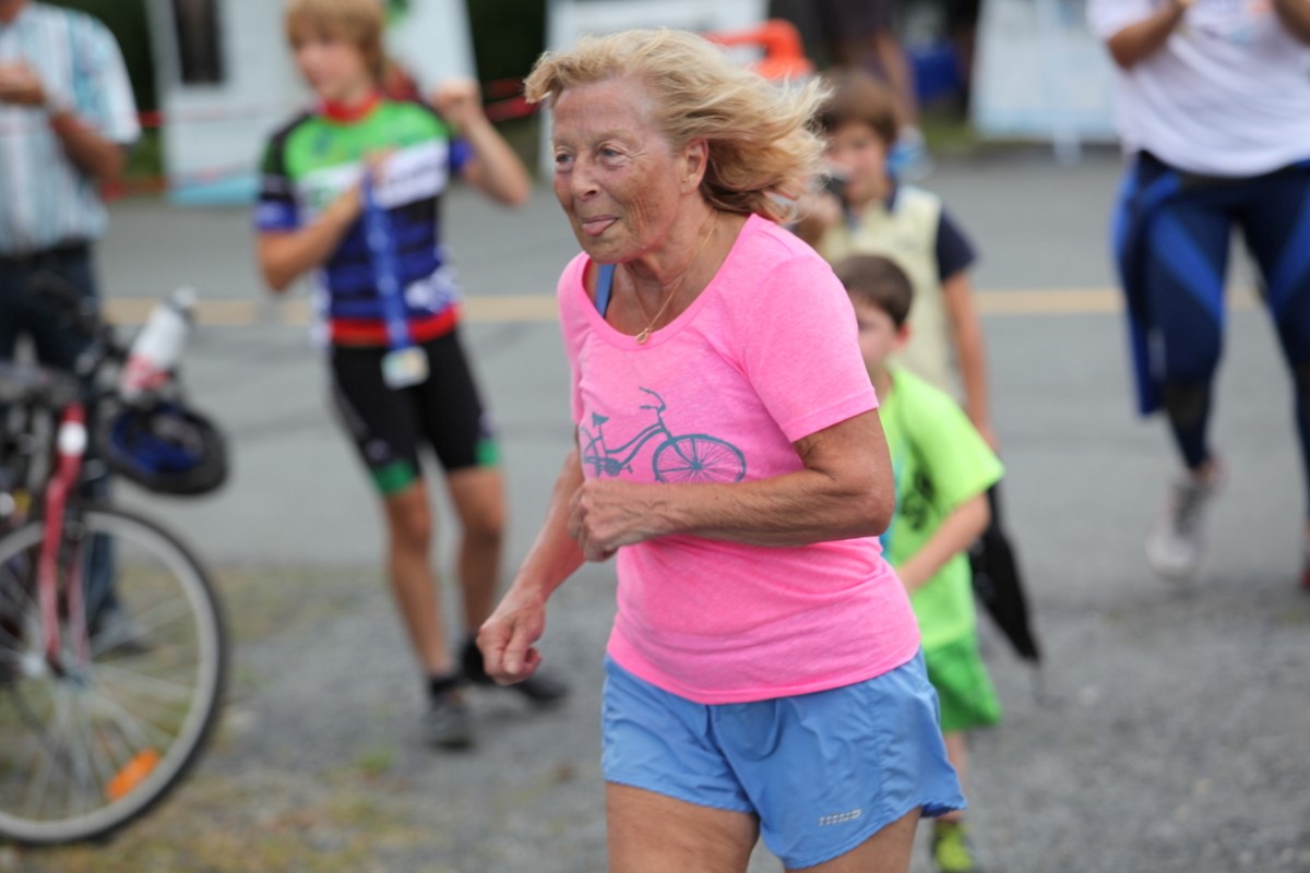 (299 photos) Plus de 150 braves pour le Premier Triathlon du Lac-Poulin