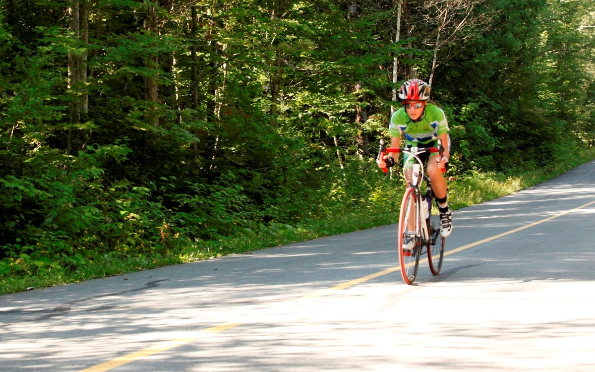 (299 photos) Plus de 150 braves pour le Premier Triathlon du Lac-Poulin