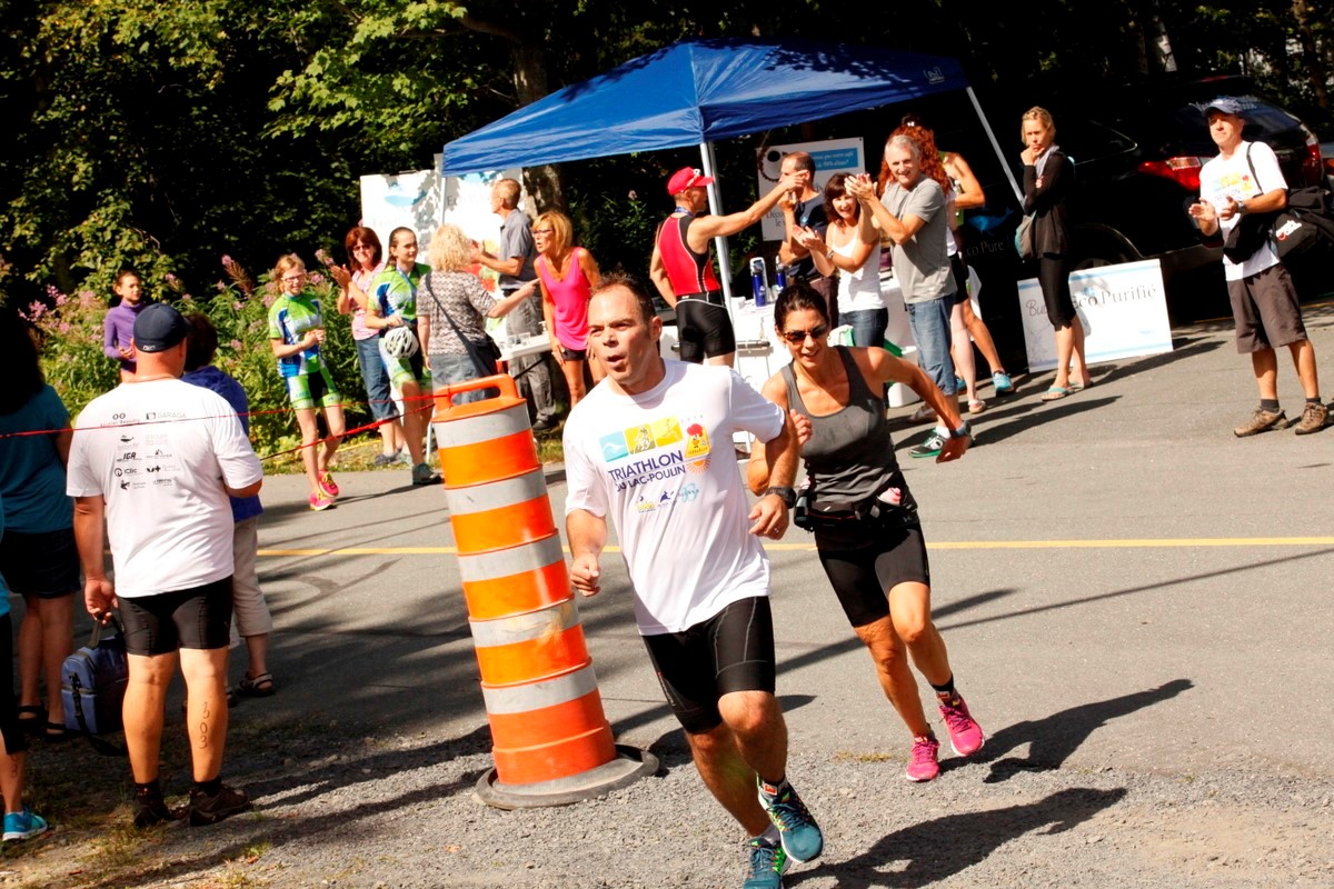 (299 photos) Plus de 150 braves pour le Premier Triathlon du Lac-Poulin