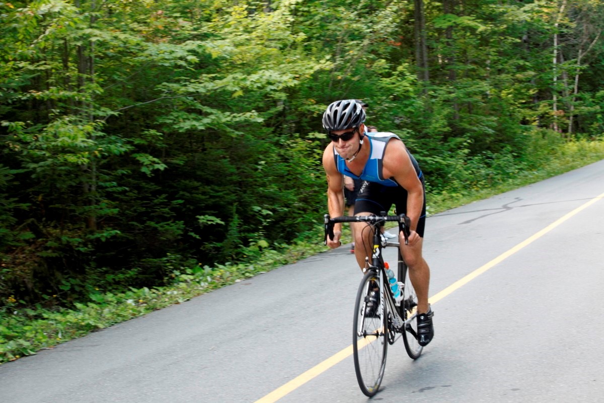 (299 photos) Plus de 150 braves pour le Premier Triathlon du Lac-Poulin