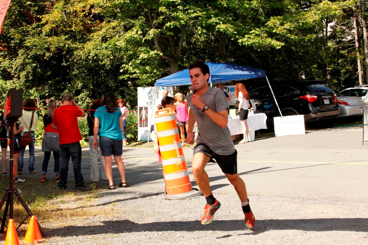 (299 photos) Plus de 150 braves pour le Premier Triathlon du Lac-Poulin