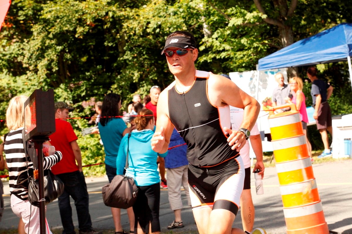 (299 photos) Plus de 150 braves pour le Premier Triathlon du Lac-Poulin