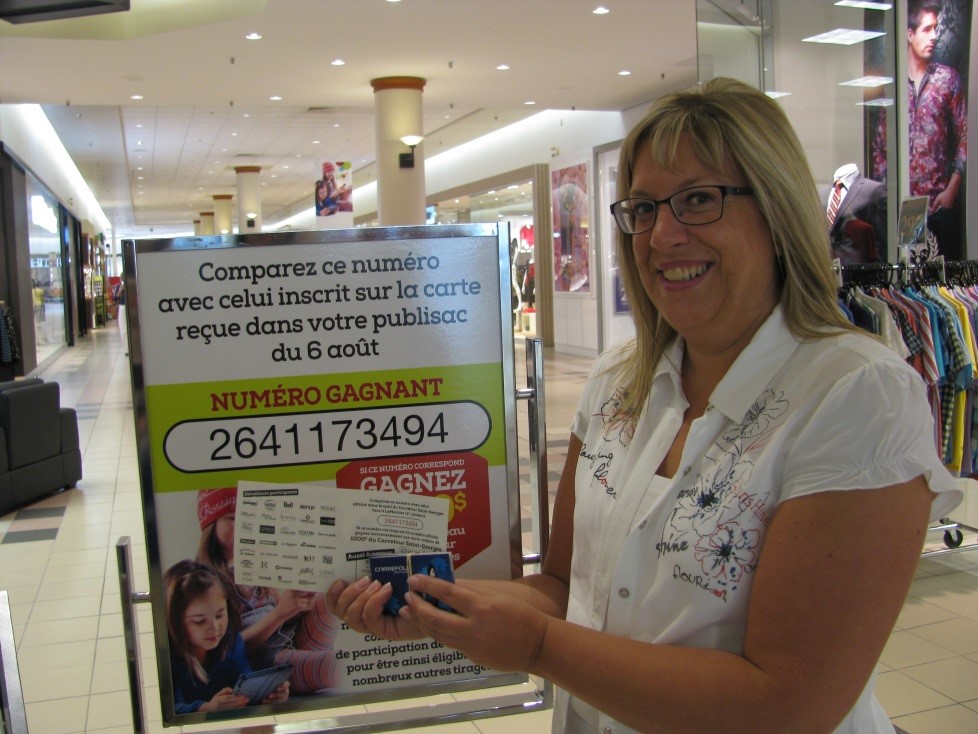 Bianca Jacques remporte 1000$ en cartes-cadeaux du Carrefour St-Georges