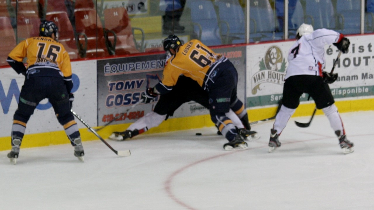 Le Cool FM 103,5 complète son calendrier préparatoire avec une victoire de 5-4 sur Thetford Mines