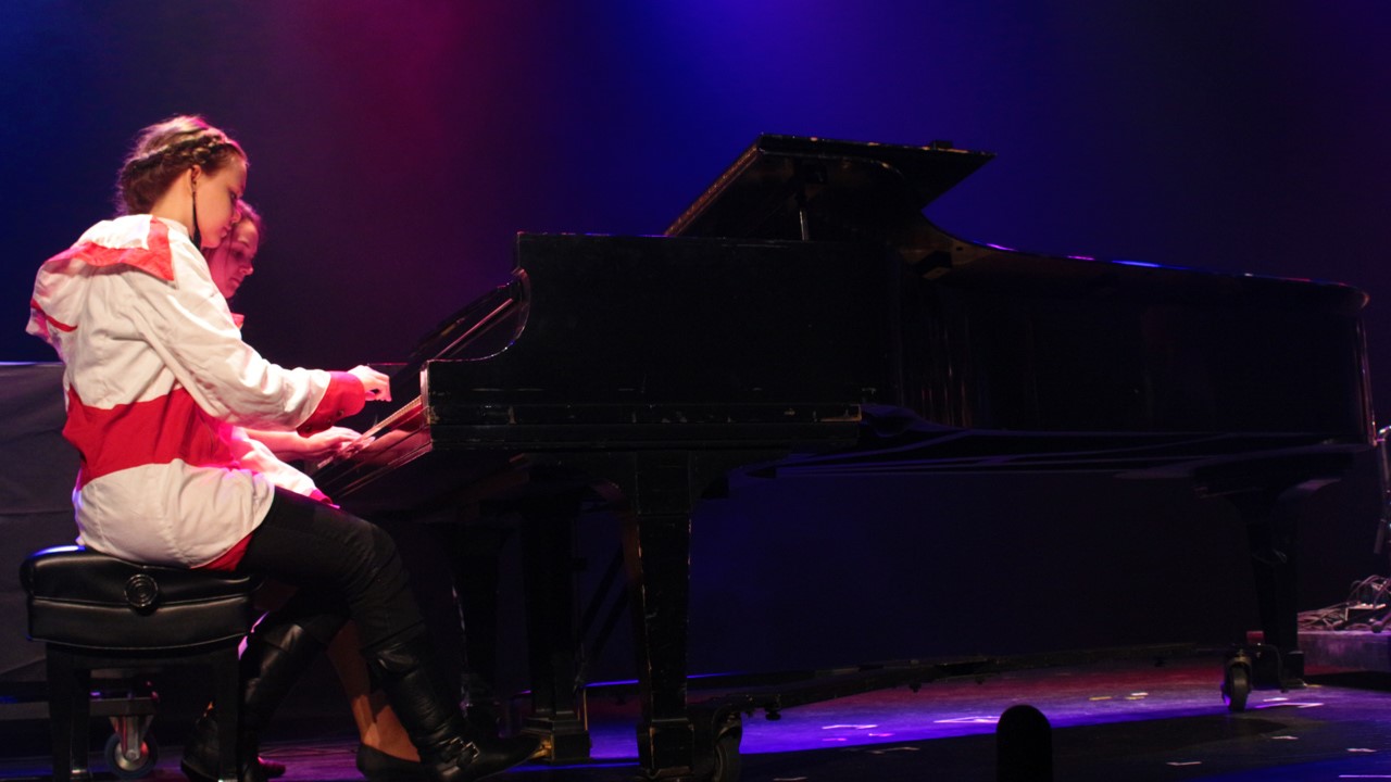 David Boily doublement gagnant à Cégep en spectacle