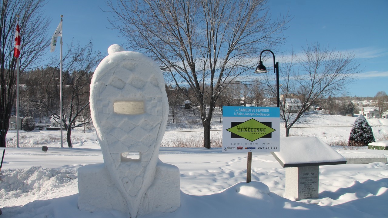 Concours de sculpture sur neige au Parc Mathieu de Beauceville