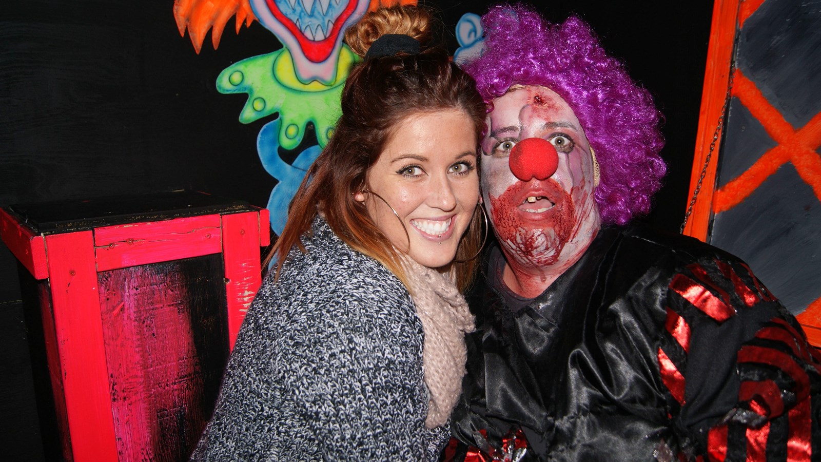 Les Klowns de l'Apokalypse attaquent plus de 2000 personnes à la Zone Toxic en seulement deux jours