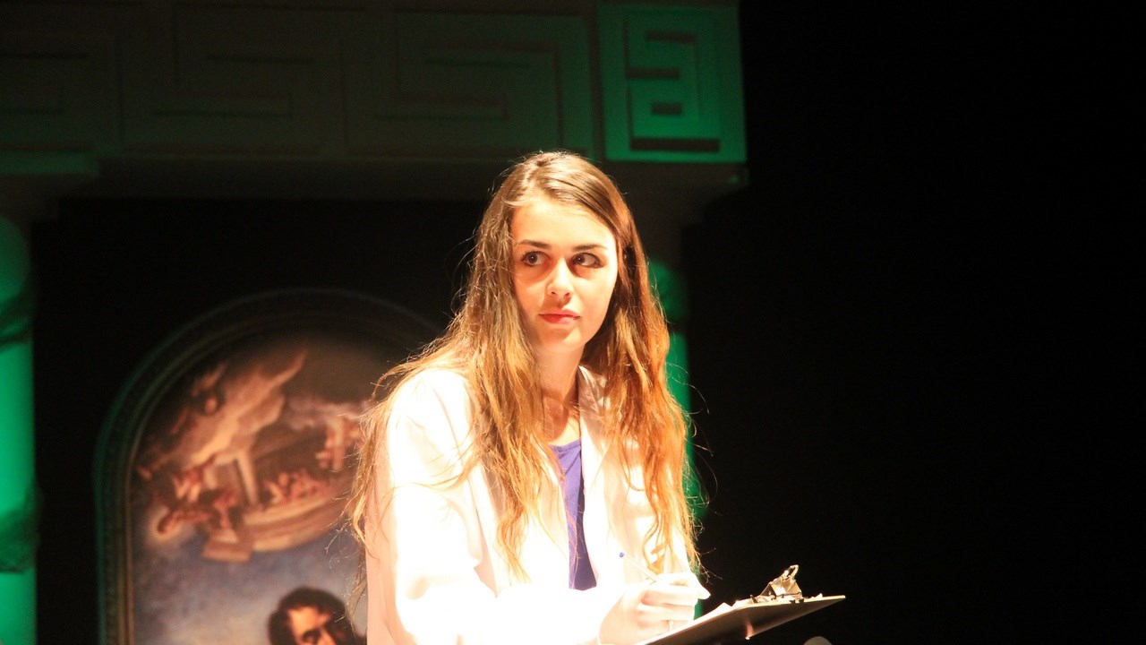 Laurence Pomerleau tient le rôle principal, celui d'Ariane.
