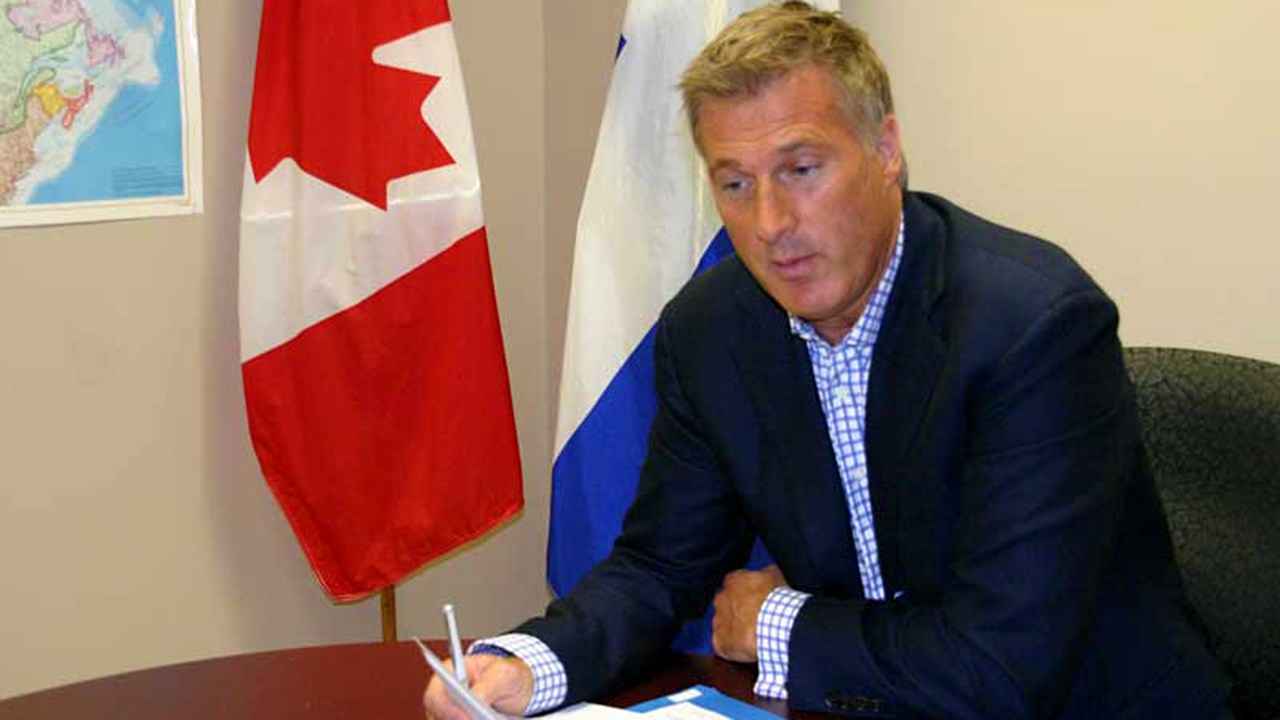 Maxime Bernier n’est pas intimidé après avoir reçu une enveloppe suspecte à son bureau de circonscription