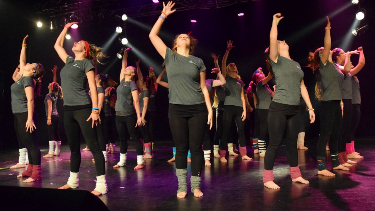 La troupe du Cégep l’Étadâme offrira une chorégraphie avec ses 36 membres lors de cette soirée.