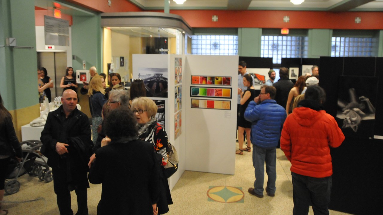 Les finissantes en Arts visuels exposent leurs créations jusqu'au 6 mai