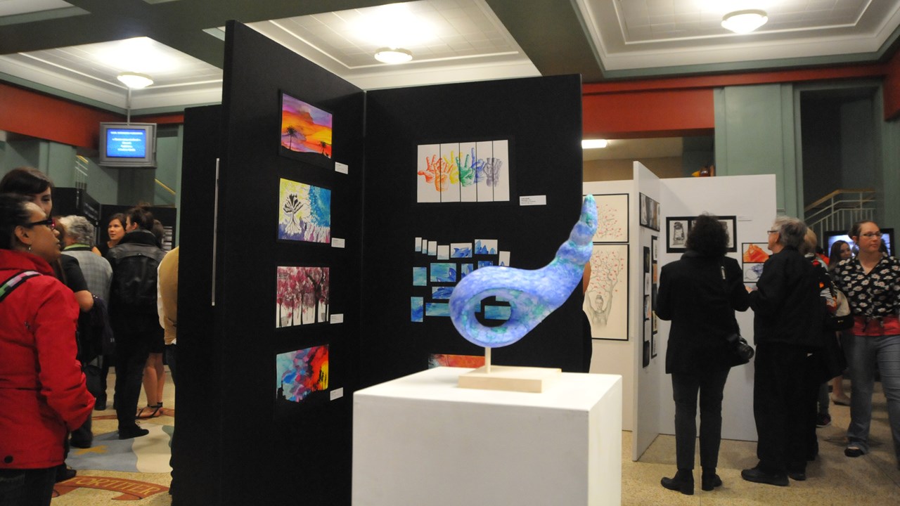 Les finissantes en Arts visuels exposent leurs créations jusqu'au 6 mai