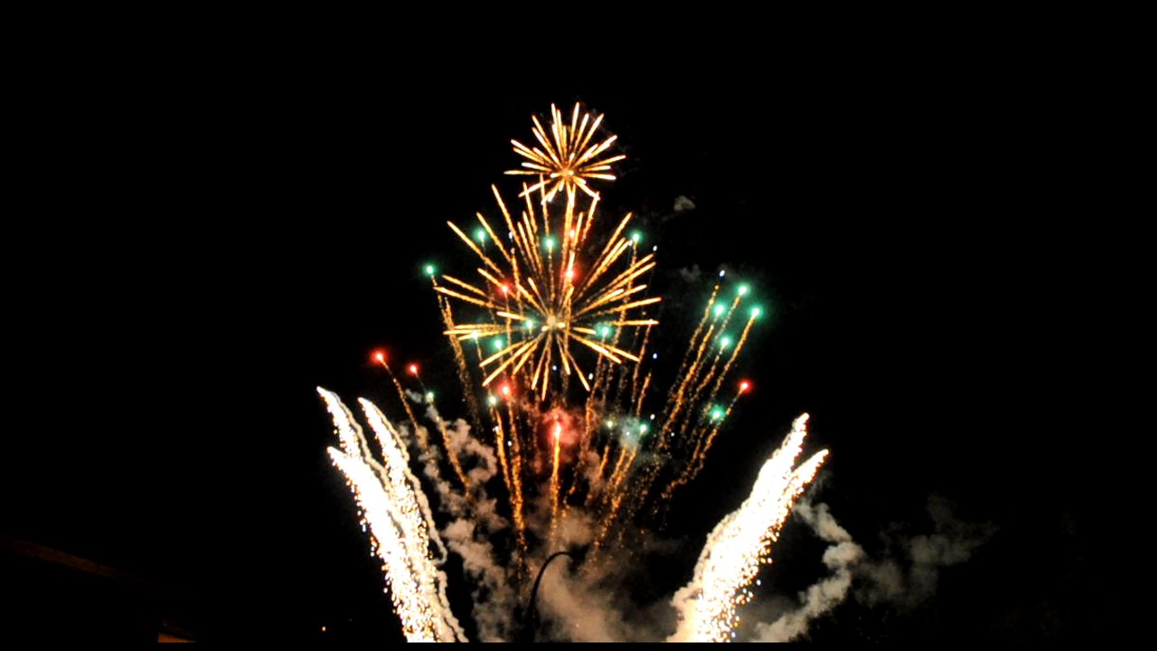 La soirée s'est terminée avec les traditionnels feux d'artifice.
