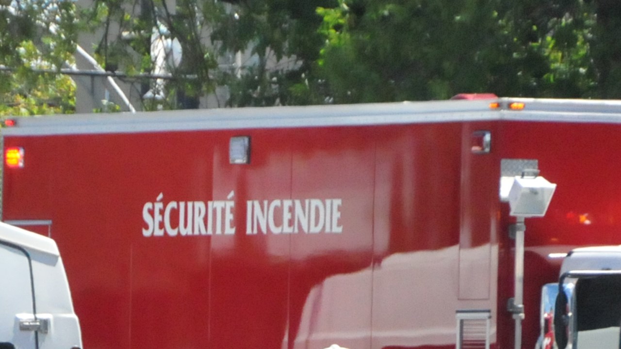 Un incendie ravage complètement un garage de Saint-Théophile