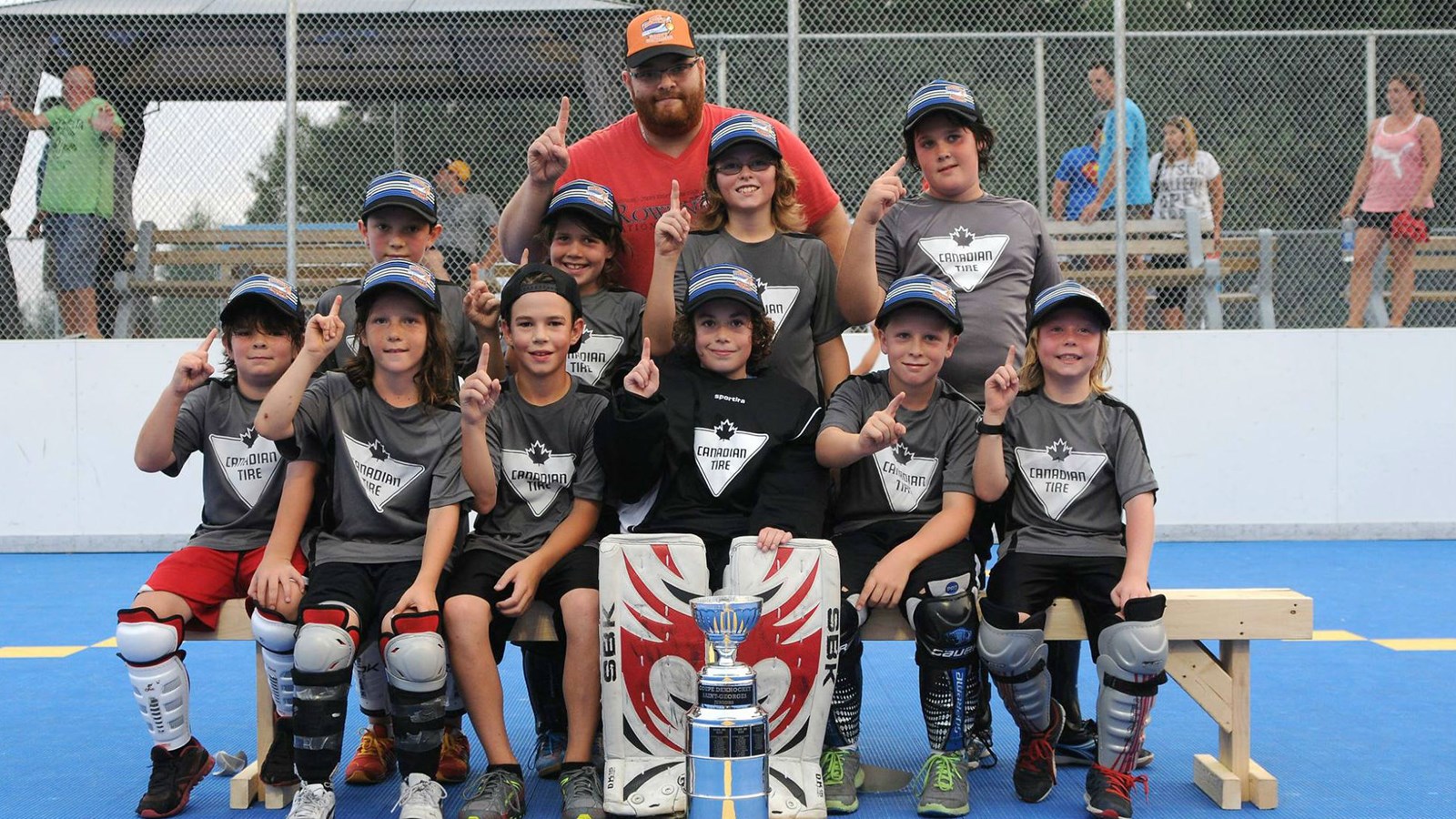 Dek Hockey Saint-Georges couronne ses gagnants chez les juniors